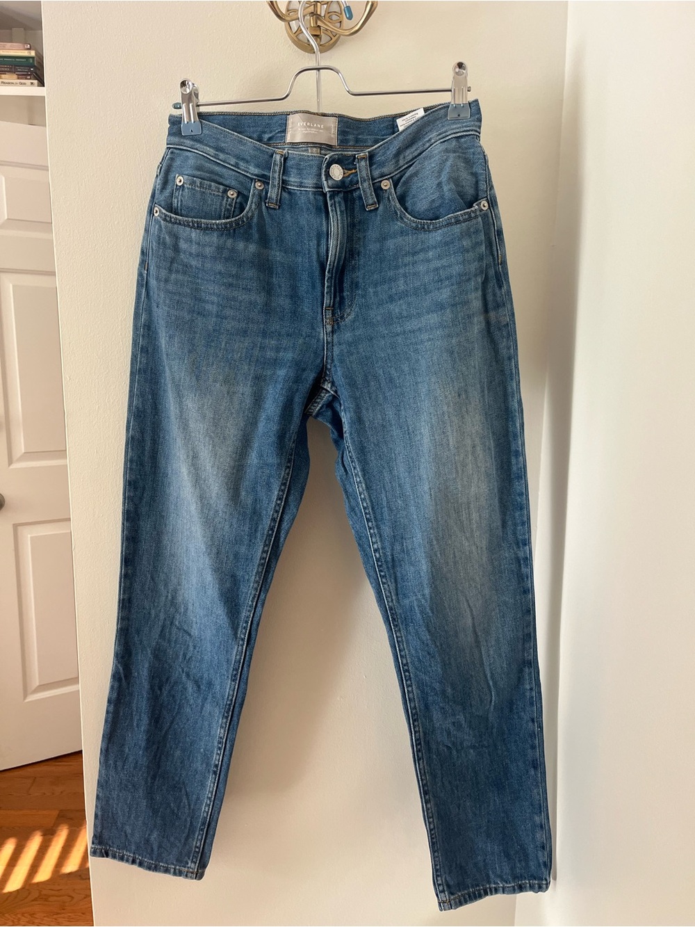 Everlane Women's The Super Soft Relaxed Jean in Vintage Dark Blue Wash. Sz 25.